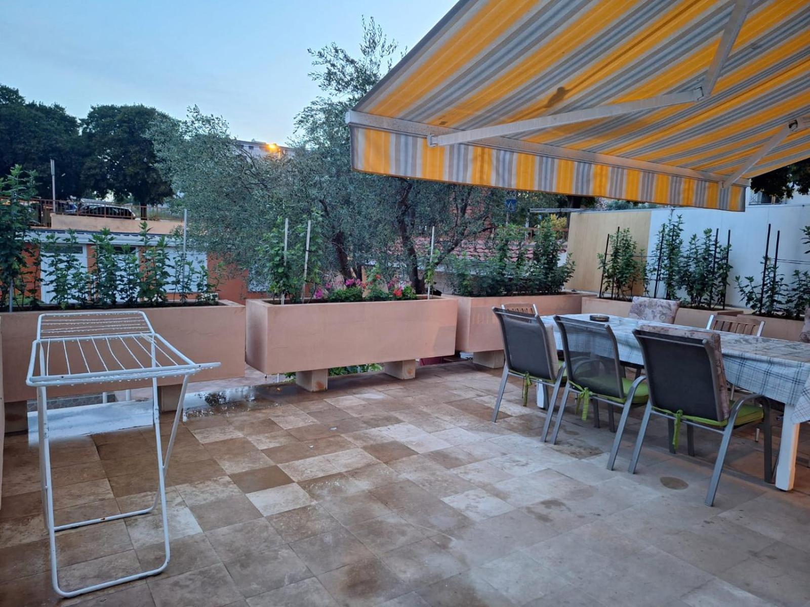 Hana Apartments ซาดาร์ ภายนอก รูปภาพ